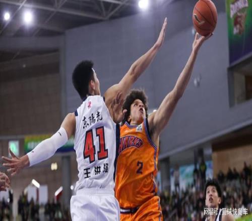 罗双响,小麦破门,曼联,中欧体育官网玩家首选,中欧体育官网,中欧体育官网游戏平台