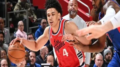 独家揭秘：朱利亚诺·西蒙尼与马竞续约至2030年，锁定未来球场霸主！