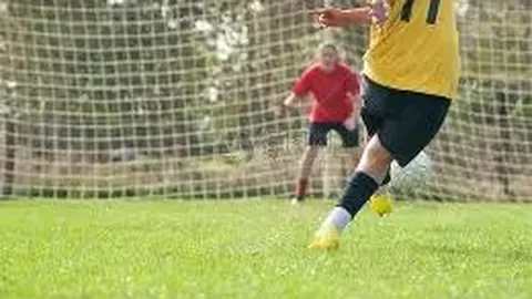 王雅繁澳网次轮被9号种子翻盘，央视新闻客户端报道